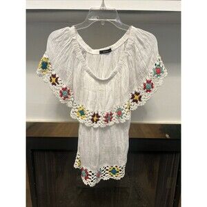 GeeGee White Off-the-shoulder Top with Floral Crochet Trim Size Medium